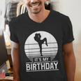 Vintage Birthday Shirt Muay Thai Kickboxer Its My Birthday Men's V-Neck T-Shirt Vintage Birthday Shirt Muay Thai Kickboxer Its My Birthday Men's V-Neck T-Shirt