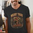 Vintage Muay Thai Thai Boxing Nak Muay Fighter Art Men's V-Neck T-Shirt