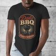 BBQ Dad's Backyard Grill & Que Men's V-Neck T-Shirt
