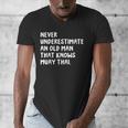 Never Underestimate An Old Man That Knows Muay Thai Men's V-Neck T-Shirt