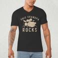 Dieser Opa Rockt Trommzeuger Drummer Musik Drum Kit Men's V-Neck T-Shirt