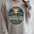 National Park Voyageurs Retro Sunset Canoe Paddling Badge Raglan Sleeve Sweatshirt Heather Forest