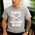 Flipping Awesome BBQ Dad Shirt Grilling Father's Day Men's Casual T-Shirt Sport Grey