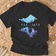 Kayak Kayak Vintage Mountains Canoe Kayak T-Shirt Gifts for Old Men