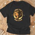 Muay Thai Muay Khao Kickboxing T-Shirt Gifts for Old Men