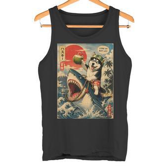 Divertido Perro Huskyiberiano Montando Tiburón Retro Estilo Japonés Camiseta sin mangas - Regaloses