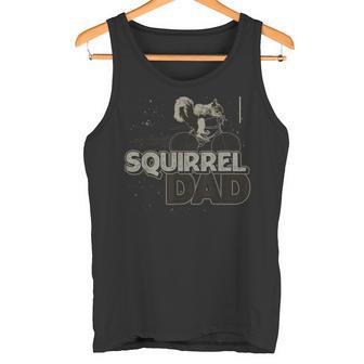 Homme Fathers Day Wildlife Animaux De La Forêt Écureuil Papa Écureuil Débardeur e - Cadeauxyz