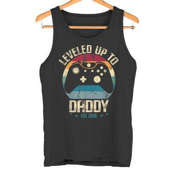 Ich Bin Auf Daddy Hochgestuft Est 2026 Dad Level New Dad Freigeschaltet Tank Top - Geschenkecke