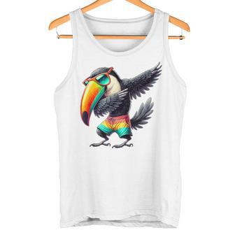 Tucán Dabbing Piscinaacaciones En La Playa Pájaro Tropical Camiseta sin mangas - Regaloses
