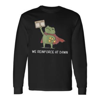 We Reinforce At Dawn Frog Rbt Aba Behavior Therapist Long Sleeve T-Shirt - Thegiftio UK