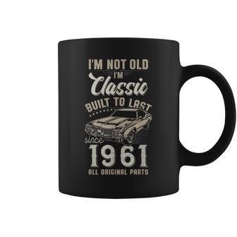 65 Cumpleaños Nacido En 1961 Coche Clásico Taza de café - Regaloses