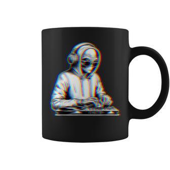 Alien Dj Edm Musique Ovni Avec Lunettes Deoleil Raver Tasse - Cadeauxyz