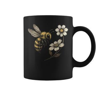 Bee Flower Garden Honeybee Insect Daisy Homestead Aesthetic Coffee Mug - Thegiftio UK