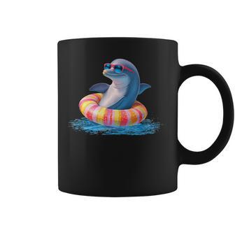 Costume Amusant De Dauphin Dans La Piscine Tasse - Cadeauxyz