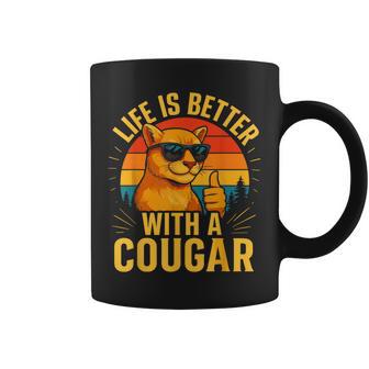 Das Leben Ist Besser Mit Einem Cougar- Lustige Cougars Tassen - Geschenkecke