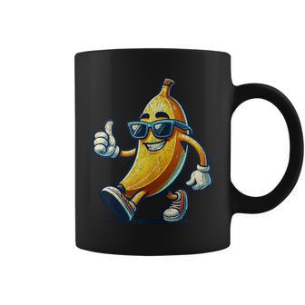 Dibujos Animados Retro Plátano Con Gafas Deol Hombres Es Plátano In Mangas Taza de café - Regaloses