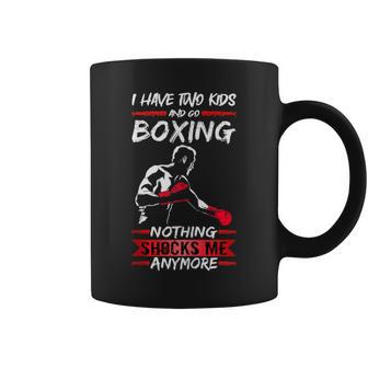 Hombre Boxer Fighter Gym Tengo Dos Niños Y Ir Entrenamiento De Boxeo In Mangas Taza de café - Regaloses