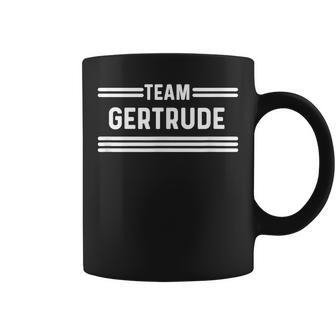 Team Gertrude Nom De Famille Tasse - Cadeauxyz