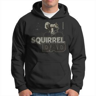 Homme Fathers Day Wildlife Animaux De La Forêt Écureuil Papa Écureuil Sweat à capuche - Cadeauxyz