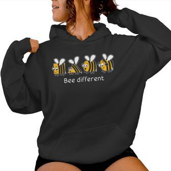 Bee Different Bienen Lustiges Motivationpruch Kapuzenpullover für Damen - Geschenkecke