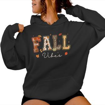 Fall Vibes Vintage Autumn Pumpkin Women Hoodie - Thegiftio UK