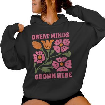 Great Minds Grown Here Retro Floral Girl Women Hoodie - Thegiftio UK