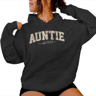 Promoted To Auntie Est 2027 Floral New Aunt First Time Women Hoodie - Thegiftio UK