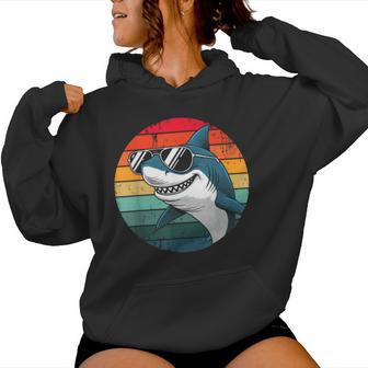 Tiburón Retro Para Hombres Es Niños Divertido Tiburón Sudadera con capucha para mujer - Regaloses