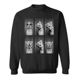 Cheetah Photobooth Wildlife Animal Portrait Sweatshirt - Thegiftio UK