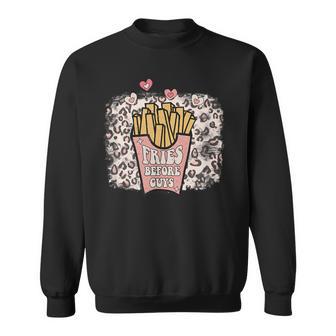 Fries Before Guys À Imprimé Léopard Rétro Pour Laaint-Valentin Sweater e - Cadeauxyz