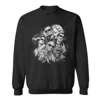 Vintage 90S Halloween Frankenstein Monsters Selfie Sweatshirt | Seseable UK