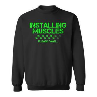 Installing Muscles Frase Divertido Para El Gimnasio In Mangas Camisa de entrenamiento - Regaloses