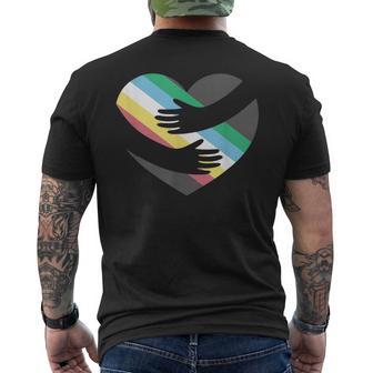Abrazo De Corazón Con Bandera De Orgullo De Discapacidad Camiseta Hombre Estampado Espalda - Regaloses