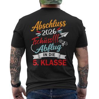 Abschluss Grundschule 2026 Tschüss Abflug In Die 5 Klasse T-Shirt mit Rückendruck - Geschenkecke