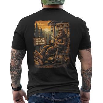 Bigfoot Sasquatch Retired Retirement Humor For Men Men's T-shirt Back Print | Seseable UK