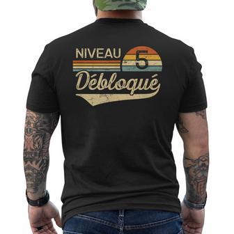 Cadeau 5 Ans De Mariage Pour Couple Noces De Bois T-shirt imprimé au dos - Cadeauxyz