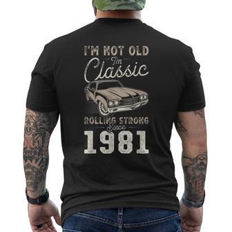 Coche Clásico Nacido En 1981 45 Aniversario Camiseta Hombre Estampado Espalda - Regaloses