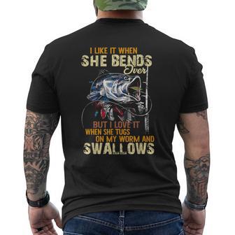 Fishing I Like It When She Bends Over But I Love It Vintage Men's T-shirt Back Print - Thegiftio UK
