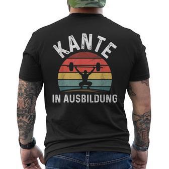 Fitness Kante In Ausbildung Gym Workout Fitnessstudiopruch T-Shirt mit Rückendruck - Geschenkecke