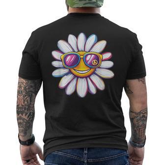 Fleur D'été Avec Des Nuances Audacieuses Pour Les Amateurs De Marguerites T-shirt imprimé au dos - Cadeauxyz