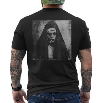 Monja Caliente Fumando Monja Rebelde Camiseta Hombre Estampado Espalda - Regaloses