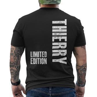 Thierry Cadeau Humoristique Prénom Thierry T-shirt imprimé au dos - Cadeauxyz