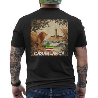 Vue De Laille De Casablanca Avec La Nature Et Le Dessin Cool Du Lion T-shirt imprimé au dos - Cadeauxyz