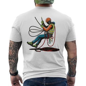 Tecnico De Acceso Por Cuerda Aerogenerador Torre Ilustracion Camiseta Hombre Estampado Espalda - Regaloses
