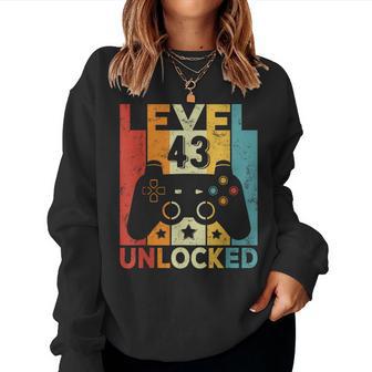 43E Anniversaire Homme 43 Ans Contrôleur De Jeu Gamer Sweat-shirt pour femme - Cadeauxyz