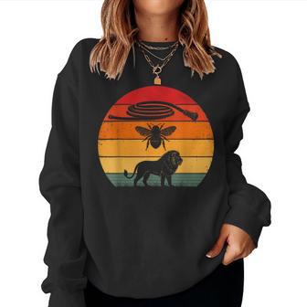 Hose Bee Lion Meme Retro Women Sweatshirt - Thegiftio UK