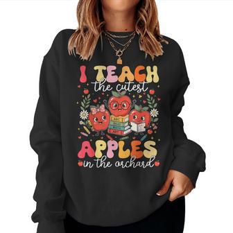 I Teach The Cutest Apples In The Orchard Apple Fall Teacher Women Sweatshirt - Thegiftio UK