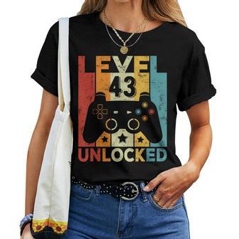 43E Anniversaire Homme 43 Ans Contrôleur De Jeu Gamer T-shirt femme - Cadeauxyz