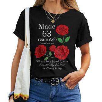63年前に作られたバラの花 63歳 63歳の誕生日 レディースTシャツ - Kawaiitshirt