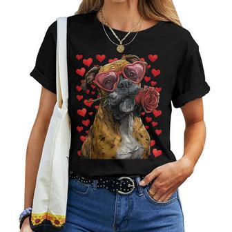 Boxer Mignon Dans Des Lunettes Roseaint-Valentin Chien Romantique T-shirt femme - Cadeauxyz